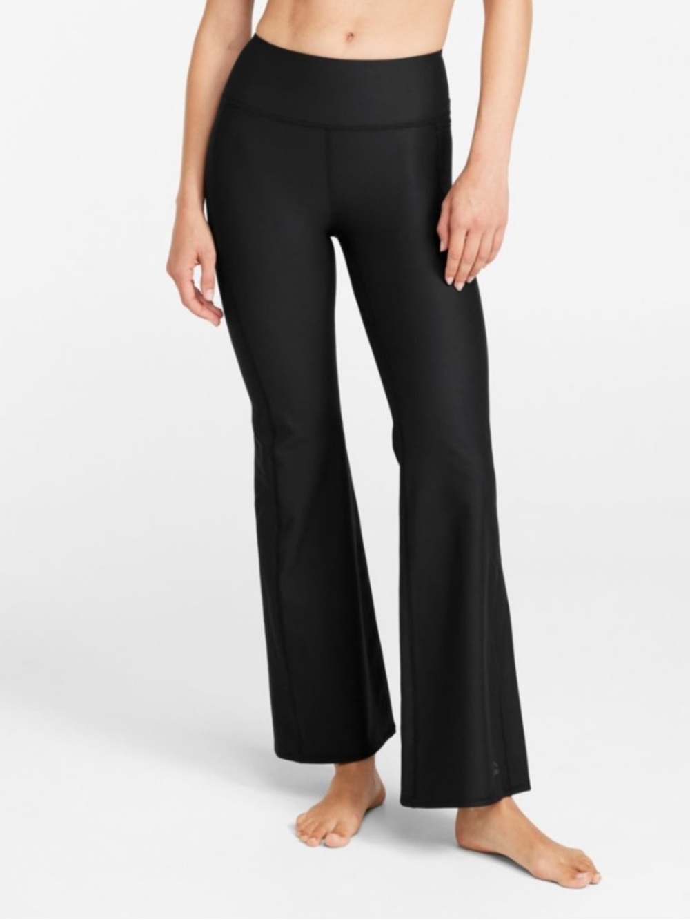 L.L. BEAN Black Stretchy Pull-On High Rise Jean Style Flared Pants M